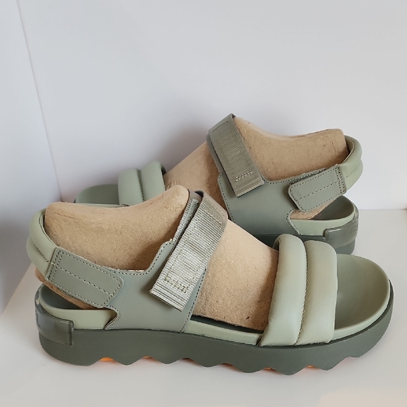 Sorel Shoes - Sorel Safari Stone Green Strappy Sandals